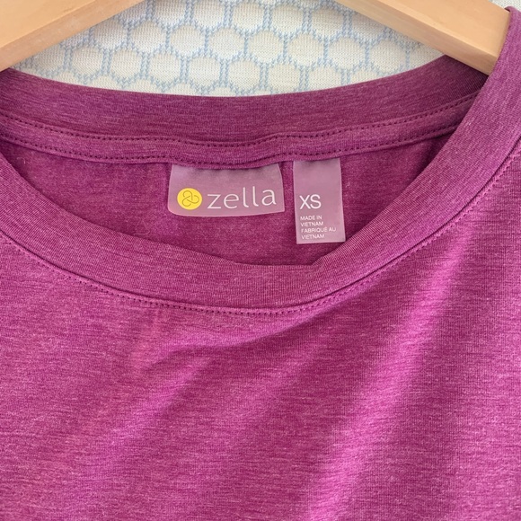 Zella Hana Studio T-Shirt - Picture 3 of 13